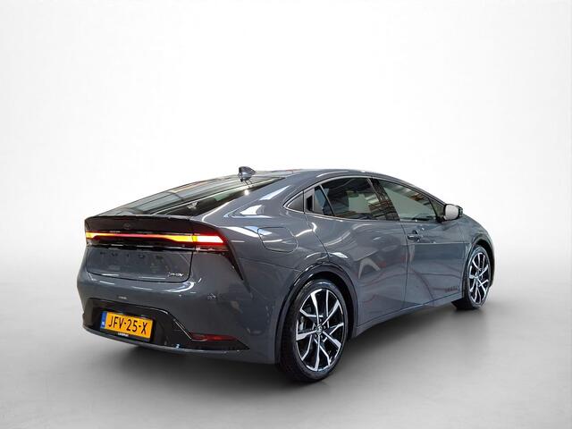 Toyota PRIUS 2.0 Plug-in Executive Demo Dick