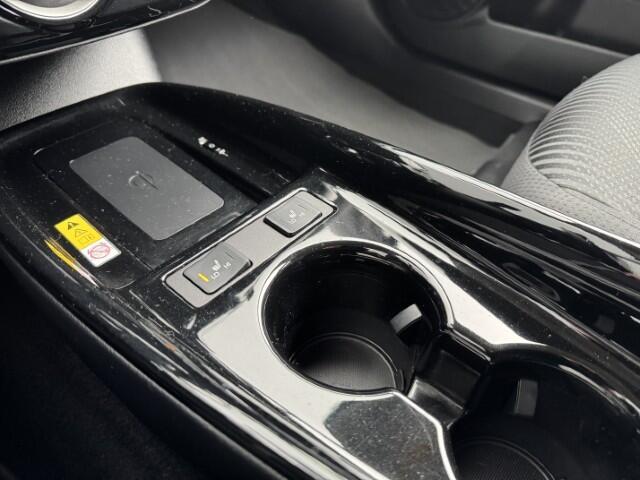 Toyota PRIUS 1.8 Plug-in Dynamic Head up