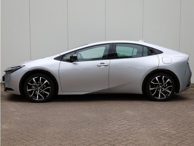 Toyota PRIUS 2.0 Plug-in Executive | El. Achterklep | Stoel/Stuurwielverwarm