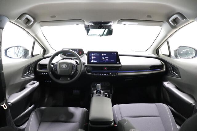 Toyota PRIUS Plug-in Hybrid 220 Executive, Blind Spot, Apple Carplay & Android Auto, Stoel & Stuur verwarming, Parkeersensoren!