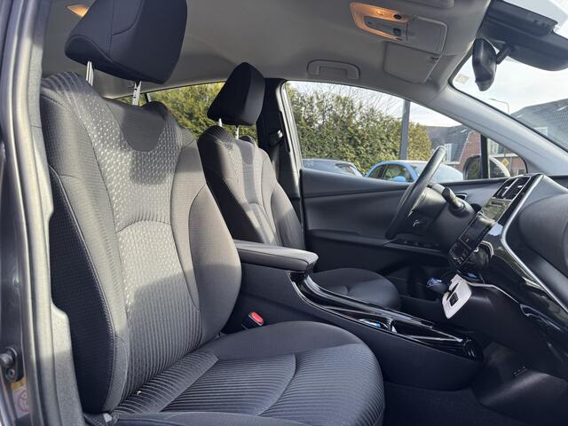 Toyota PRIUS 1.8 Hybrid Dynamic, Clima | Camera | JBL