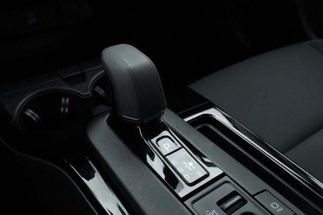 Toyota PRIUS 2.0 Plug-in Executive - Orig. NL | Dig. Cockpit | Adapt. Cruise | Stoel-Stuurverw. | Nav+App.Connect | Camera+PDC | Elek. Klep | ACC | LED v