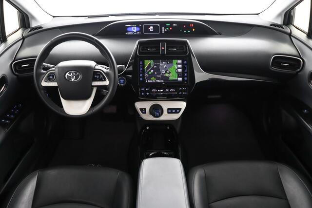 Toyota PRIUS 1.8 Plug-in Executive | Navigatie | JBL audio | Parkeersensoren | Stoelverwarming | Lederen Bekleding |