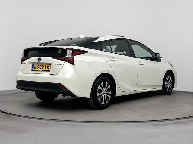 Toyota PRIUS 1.8 Hybrid Executive | Lederen bekleding | JBL Premium Audio | Parkeersensoren | 360° Camera |
