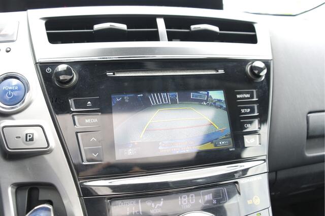 Toyota PRIUS 1.8 Active | Cruise Control | 7-Persoons | Navi | Camera | Pano | Trekhaak