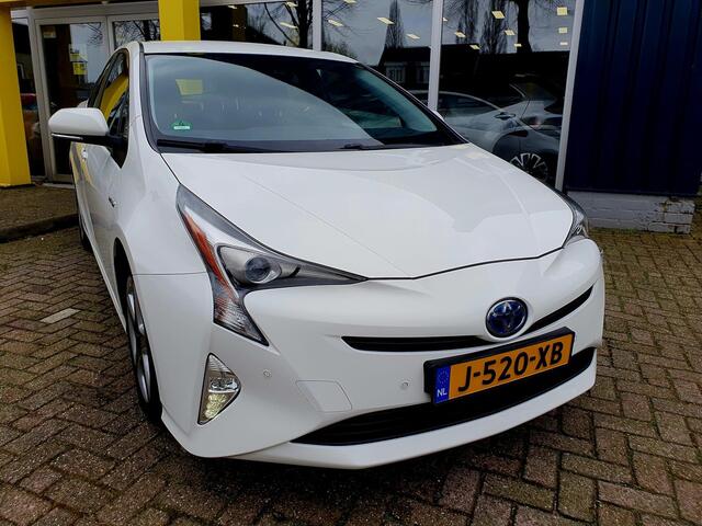 Toyota PRIUS 1.8 Dark Edition All-in prijs!