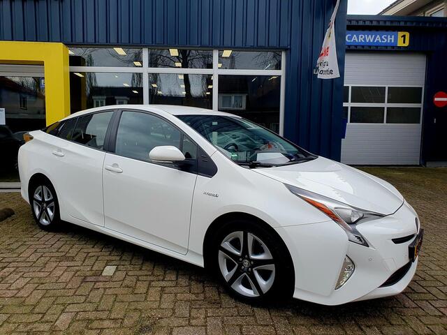 Toyota PRIUS 1.8 Dark Edition All-in prijs!
