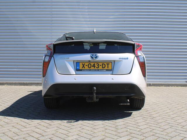 Toyota PRIUS 1.8 Executive | Trekhaak | Stoelverwarming | Camera | Leer | Dodehoek detectie | JBL audio | HUD | 17" LM | Navi | LED | Cruise adapt. | Incl. winterset |
