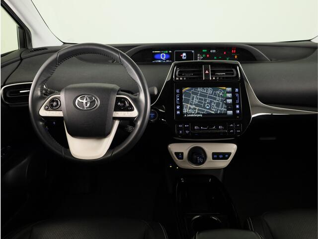 Toyota PRIUS 1.8 Plug-in Hybrid Business Plus | 1e eigenaar! | Dealer onderhouden | Solar Roof |