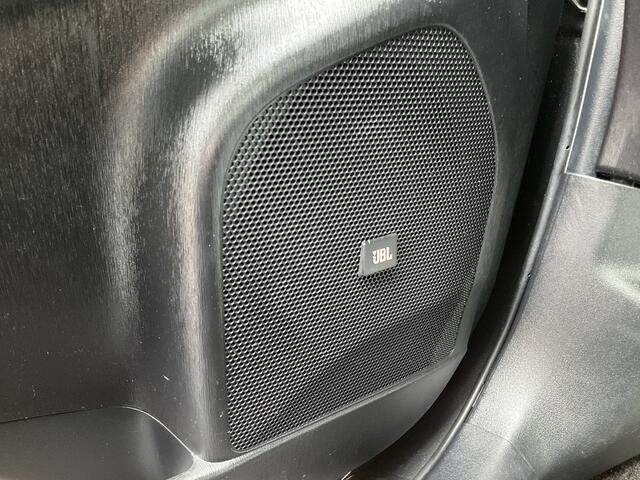 Toyota PRIUS 7-Pers 1.8 Dynamic Automaat Pano JBL HUD Camera Cruise Orig.NL Voll.Onderhouden!