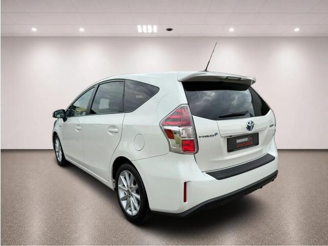 Toyota PRIUS 1.8 Executive 7-persoons Hybrid | Leder | JBL | Panorama | Camera | Navi | Dealer onderhouden