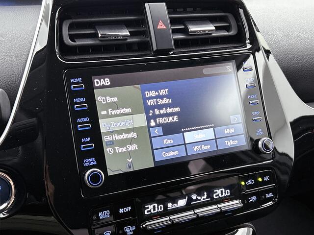 Toyota PRIUS 1.8 Plug-in Dynamic | Dealer Onderhouden | Head-Up Display | Dodehoek detectie | stoelverwarming | Navigatie | Parkeersensoren achter | Draadloze telefoonlader | Cruise Control Adaptive |