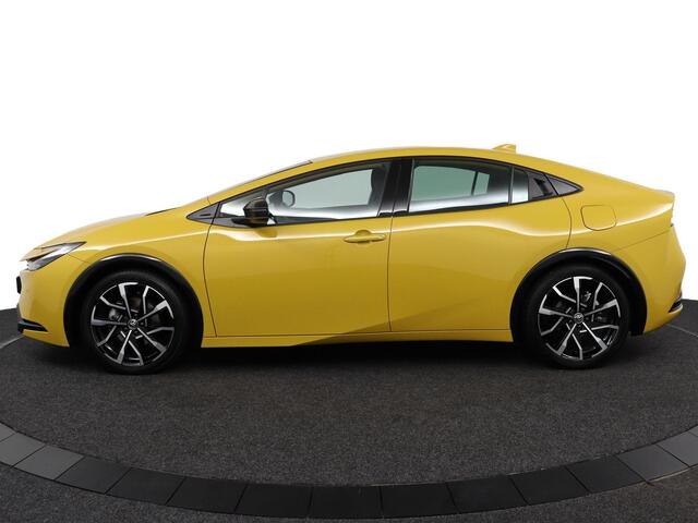 Toyota PRIUS 2.0 Plug-in Executive | Apple Carplay/Android Auto | elektrisch bedienbare achterklep |