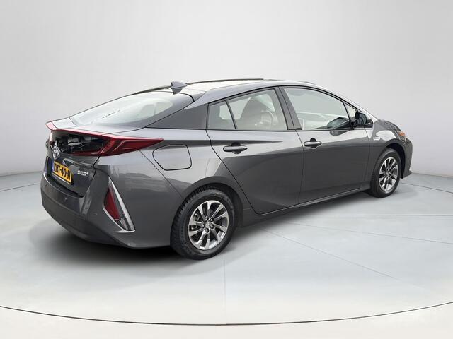 Toyota PRIUS 1.8 Plug-in Dynamic | JBL Audio | Navigatie | HUD Display |