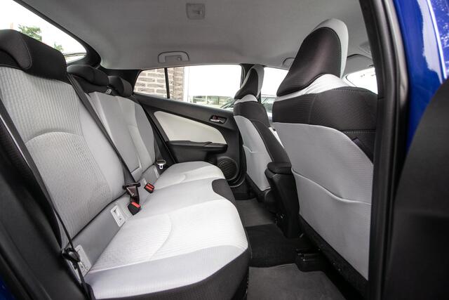 Toyota PRIUS 1.8 Black Edition | Adapt Cruise | Camera | Dealer onderhouden |