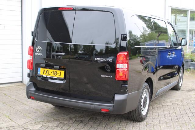 Toyota PROACE Ext Range Live Long