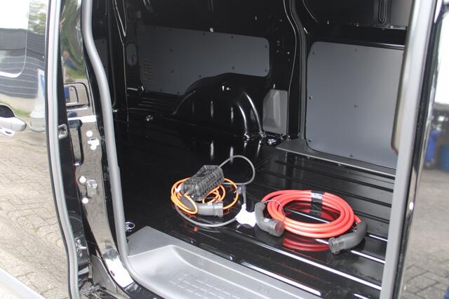 Toyota PROACE Ext Range Live Long