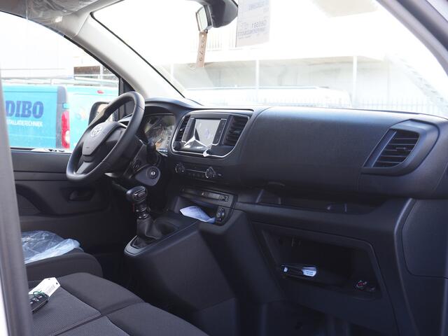 Toyota PROACE Worker 2.0 D-4D Live Long | Dodehoekdetectie | Achteruitrijcamera | Parkeersensoren | Apple CarPlay/ Android Auto | Navigatie |