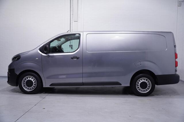 Toyota PROACE Worker 2.0 D-4D 122 pk Navigator L3 Navi, Trekhaak Laadruimte Pakket, PDC achter, 3-Zits, NL Auto, NAP