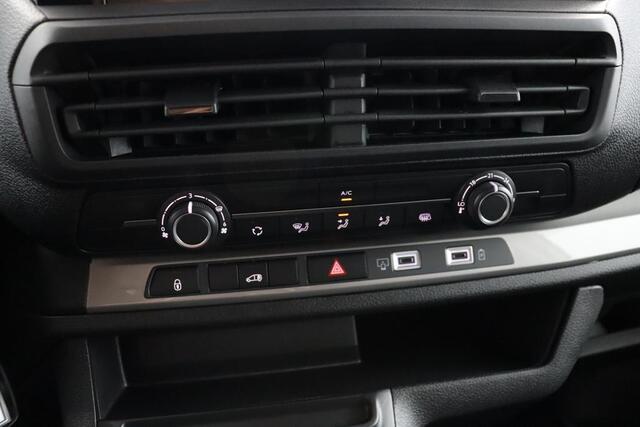 Toyota PROACE Electric Worker Challenger Extra Range 75 kWh | Parkeersensoren | Apple Carplay/Android Auto |