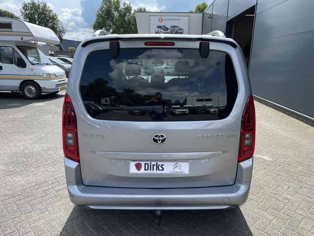 Toyota PROACE CITY Verso 130pk Dynamic (Trekhaak - Panoramadak - Camera - Keyless Entry - Automatische Airco - Parkeersensoren V+A - Stoelverwarming)