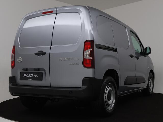 Toyota PROACE CITY Electric Challenger 50 kWh