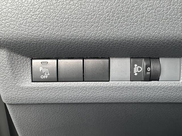 Toyota PROACE Worker 2.0 D-4D Live Long Parkeersensoren achter , DAB , Cruise control , Bluethooth