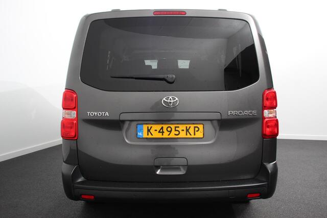 Toyota PROACE Shuttle 1.5 D-4D Navigator Long | 9 Persoons | Navigatie | Parkeersensoren | Carplay | Cruise Control | DAB |