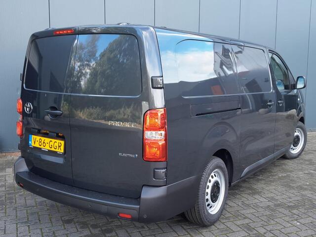 Toyota PROACE 75kwh Long Worker Challenger SEBA tot ¤ 5.000,- korting