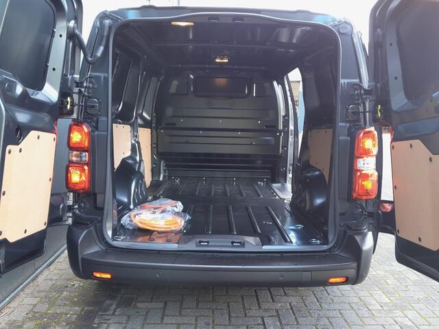 Toyota PROACE 75kwh Long Worker Challenger SEBA tot ¤ 5.000,- korting