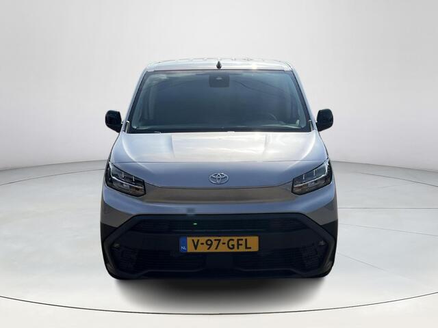 Toyota PROACE CITY Electric Live 50 kWh **TREKHAAK/ APPLE CARPLAY**