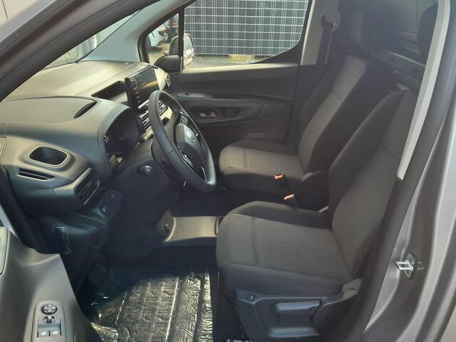 Toyota PROACE CITY Proace City Long Electric 50kwh Navigator 2024 Fiscaal voordeel!