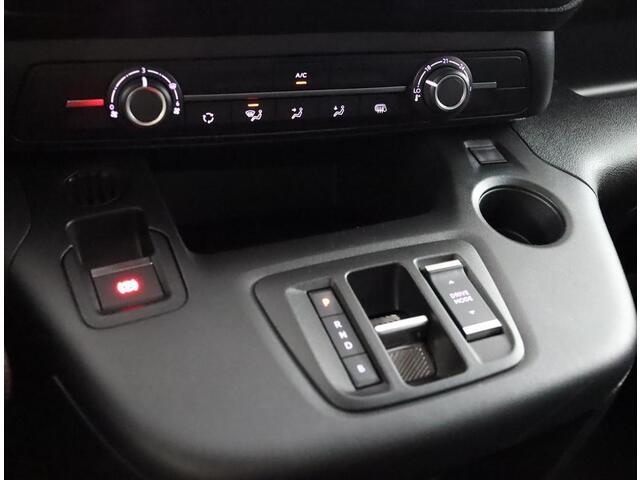 Toyota PROACE CITY Electric First Edition Long 50 kWh | Navigatie | Trekhaak | Cruise control |