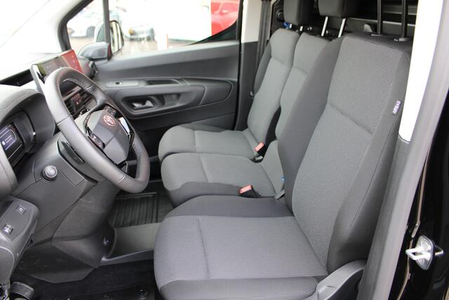 Toyota PROACE CITY Electric Challenger 50 kWh Automaat 136pk | Nieuw | Direct uit voorraad leverbaar | PDC vóór- & achter |