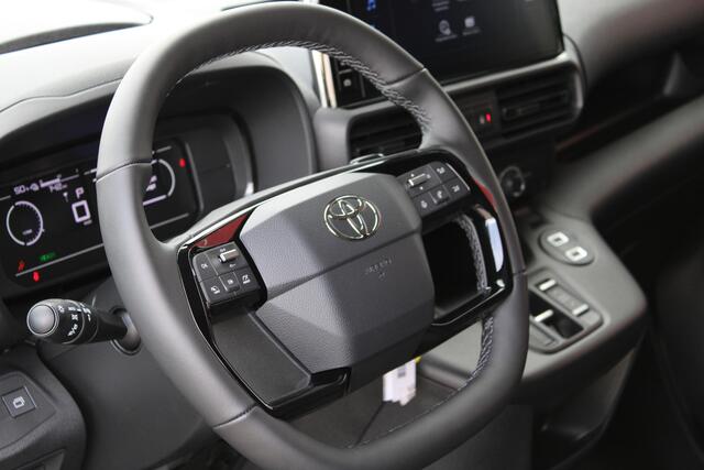 Toyota PROACE CITY Electric Challenger 50 kWh Automaat 136pk | Nieuw | Direct uit voorraad leverbaar | PDC vóór- & achter |