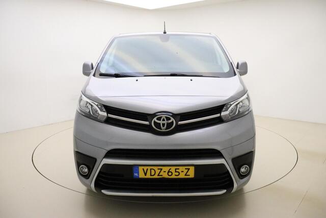 Toyota PROACE Worker 2.0 D-4D Professional Automaat | Navigatie | Dubbele zijschuifdeur | Passagiersstoel | Lichtmetalen velgen | Keyless | Parkeersensoren