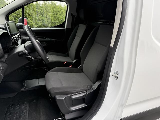 Toyota PROACE CITY 1.5 D-4D 102 PK / L2H1 / 1e EIG. / AIRCO / CRUISE / NAVI / CAMERA / CARPLAY