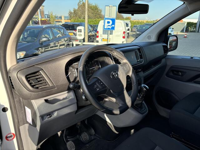 Toyota PROACE Worker 2.0 D-4D Prof 2x stoel, Trekhaak, Betimmering, NL Auto 1e eigenaar
