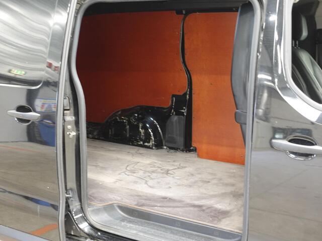 Toyota PROACE 122pk Automaat Navigator Long L3 Navi Trekhaak Airco Cruise