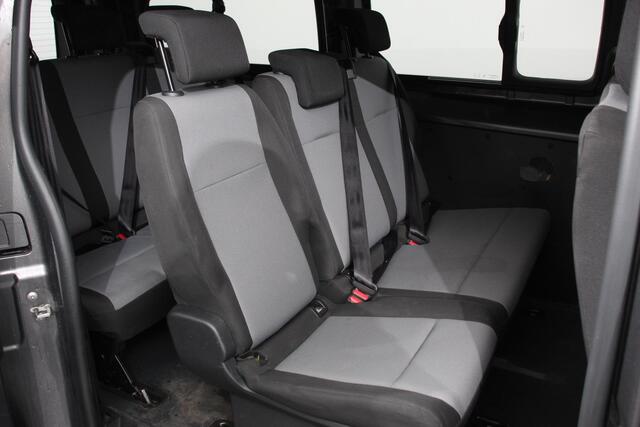 Toyota PROACE Shuttle 1.5 D-4D Navigator Long |9 Persoons | Navigatie | Parkeersensoren | Carplay | Cruise Control | DAB |