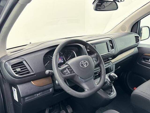 Toyota PROACE Worker 1.6 D-4D Dynamic Long Dubbele Cabine Trekhaak Navigatie Achteruitrijcamera Cruise Control