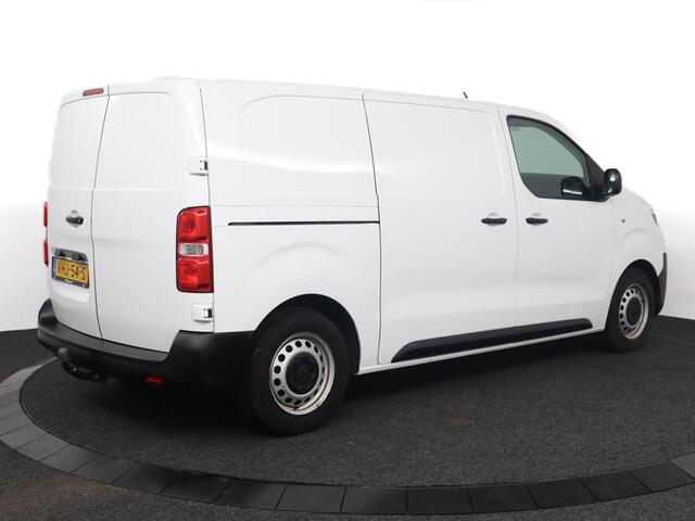 Toyota PROACE Worker 1.5 D-4D Navigator | Trekhaak | Vloer + zijwand bekleding | Cruise control | Navigatie |