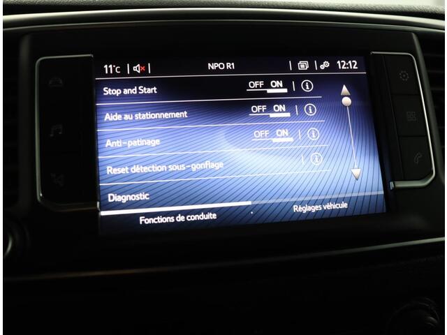 Toyota PROACE Worker 1.5 D-4D Navigator | Trekhaak | Vloer + zijwand bekleding | Cruise control | Navigatie |