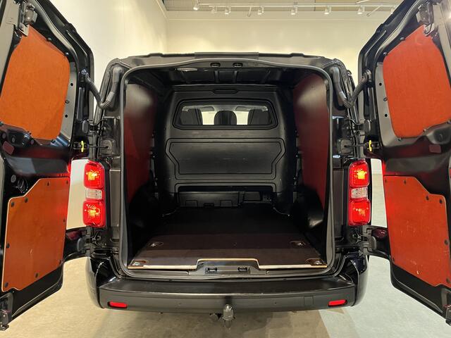 Toyota PROACE Worker 2.0 D-4D Creator Long L3 DC Dubbel Cabine / Euro 6 / Airco / Cruise Control / Camera / Trekhaak / Navigatie /