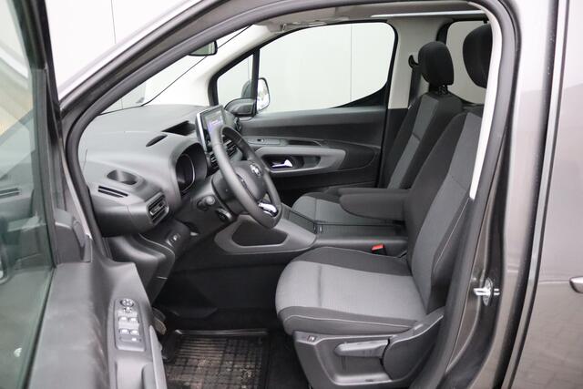 Toyota PROACE City 1.2 Turbo Dynamic Panoramadak/Trekhaak/Navigatie/Adaptive Cruise-Control