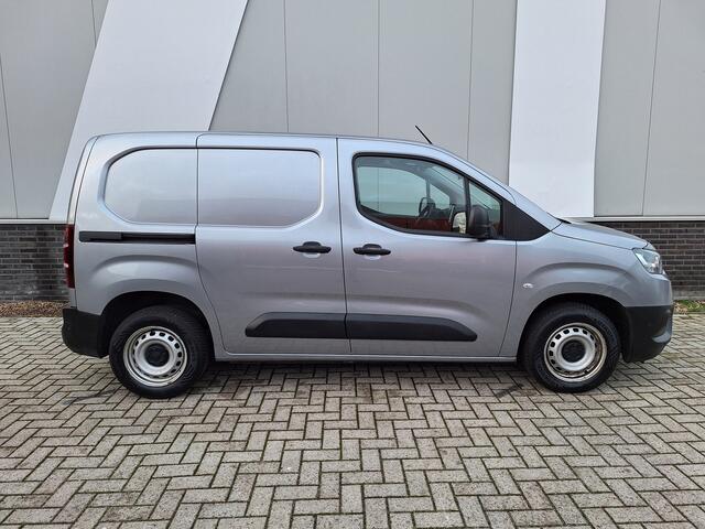 Toyota PROACE CITY 1.5 D-4D Professional | Navi | Trekhaak | PDC v+a | Cruise control | EX BTW