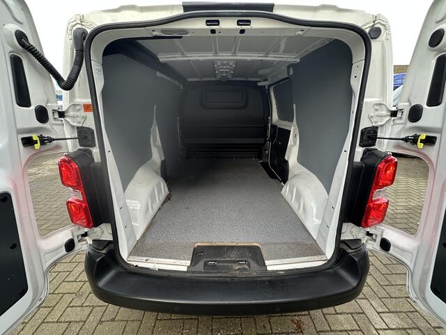 Toyota PROACE Worker 2.0 D-4D 145PK**BPM VRIJ** Navi by app/cruise control/dab