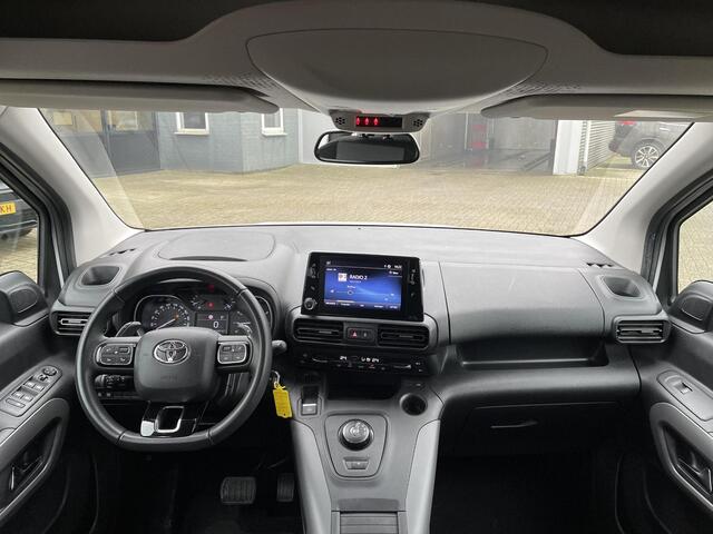 Toyota PROACE CITY Verso 1.2 Turbo Active Long **PARKEERSENSOREN/ AUTOMAAT/ APPLE CARPLAY**