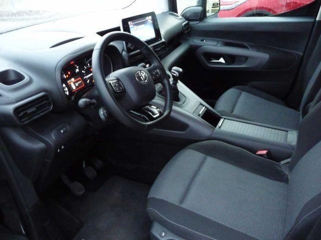 Toyota PROACE CITY Verso 1.2 Turbo Dynamic Long 7p. Trekhaak! 7 Persoons!