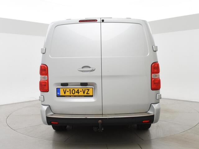 Toyota PROACE Worker 2.0 D-4D PROFESSIONAL LONG + 2 SCHUIFDEUREN | LEDER | NAVIGATIE | TREKHAAK 2500 KG